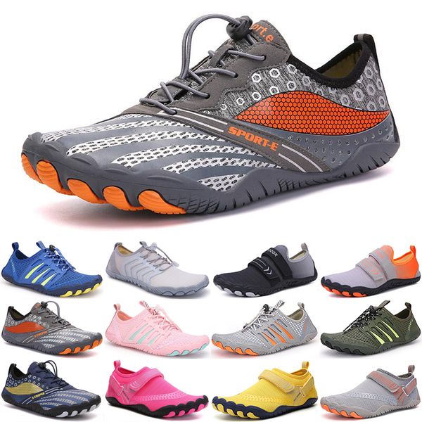 men women running water shoes triple black white mens womens trainers sports sneakers runners shoe wholesale
men women running water shoes triple black white mens womens trainers sports sneakers runners shoe wholesale