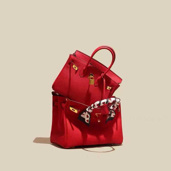 55%off new luxury fashion bags quality the cowhide red leather handbag ladies shoulder handbags designer bags purse
55%off new luxury fashion bags quality the cowhide red leather handbag ladies shoulder handbags designer bags purse