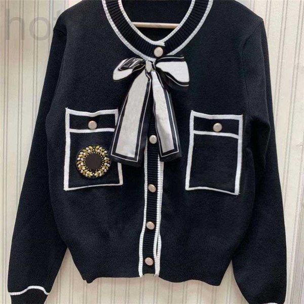 women's sweaters designer women knitted sweater bow tie woollen fall girls wool with pearll ong-sleeved knit shirt super elastic fashio, White;black
women's sweaters designer women knitted sweater bow tie woollen fall girls wool with pearll ong-sleeved knit shirt super elastic fashio, White;black