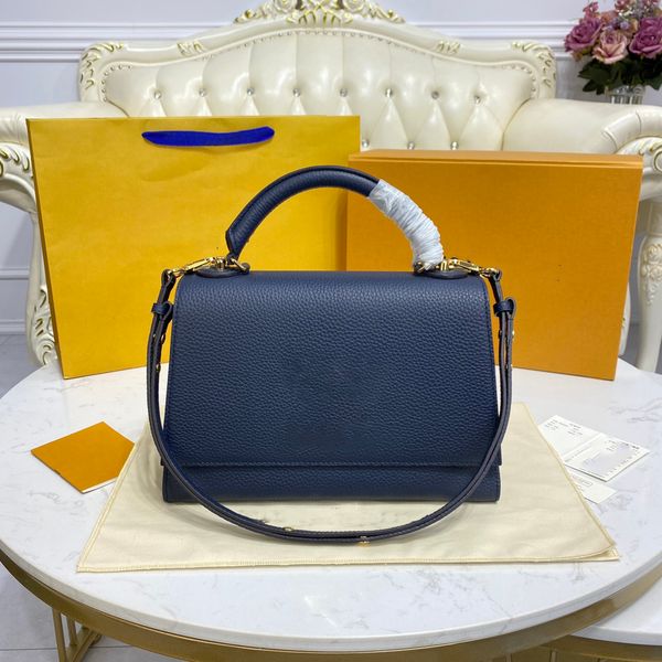 new women's designers luxury famous bags totes purse handbag message bags cluth brand classic bag, Black;red
new women's designers luxury famous bags totes purse handbag message bags cluth brand classic bag, Black;red