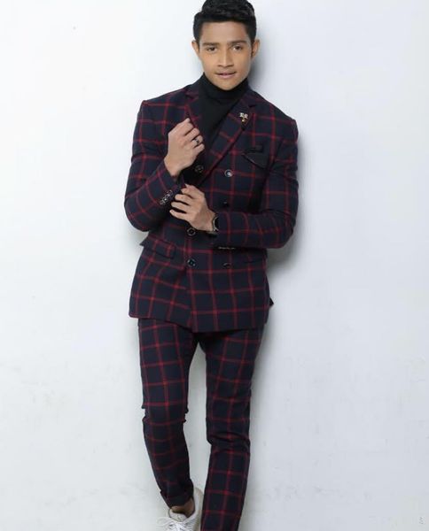 men's suits blazers red plaid men suit tailormade 2 pieces blazer pants double breasted high fashion work wedding groom causal prom tai, White;black
men's suits blazers red plaid men suit tailormade 2 pieces blazer pants double breasted high fashion work wedding groom causal prom tai, White;black