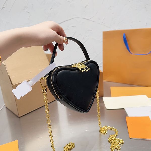 cosmetic bags cases fashion designer woman bags mini wallet love heart shoulder bag handbag purse genuine leather cross body chain purse
cosmetic bags cases fashion designer woman bags mini wallet love heart shoulder bag handbag purse genuine leather cross body chain purse