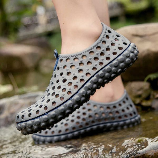 sandals men's summer hollow out breathable beach sandals casual outdoor slippers sandals men male 2020j230221, Black
sandals men's summer hollow out breathable beach sandals casual outdoor slippers sandals men male 2020j230221, Black