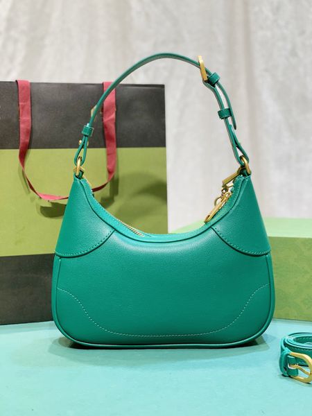 designer cross body lady handbag fashion bags inner compartment one shoulder stylish classic cross-body closure size 25-19-7 cm 731817
designer cross body lady handbag fashion bags inner compartment one shoulder stylish classic cross-body closure size 25-19-7 cm 731817