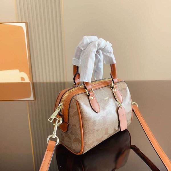leather totes women luxurys designer bag fashion purses handbags messenger crossbody shoulder bags tote bag wallet lady clutch 230220
leather totes women luxurys designer bag fashion purses handbags messenger crossbody shoulder bags tote bag wallet lady clutch 230220