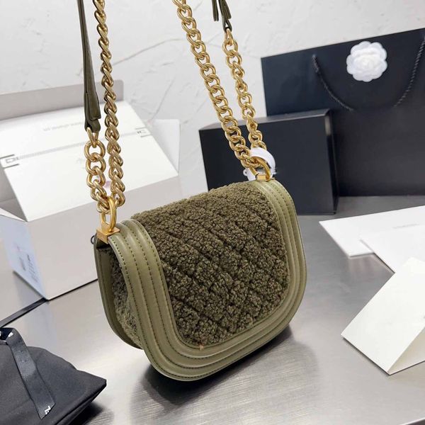 boy classic mini sheepskin flip bag horseshoe messenger bag calfskin and gold metal diagonal shoulder chain outdoor multipurpose womens hand
boy classic mini sheepskin flip bag horseshoe messenger bag calfskin and gold metal diagonal shoulder chain outdoor multipurpose womens hand