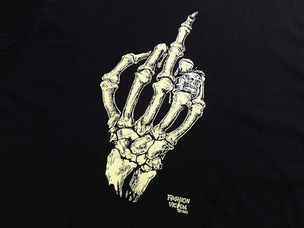 t-shirts galler tee cotton depti trendy los angeles letter finger design hip hop large short sleeve leisure casual fashion brand designer, White;black
t-shirts galler tee cotton depti trendy los angeles letter finger design hip hop large short sleeve leisure casual fashion brand designer, White;black