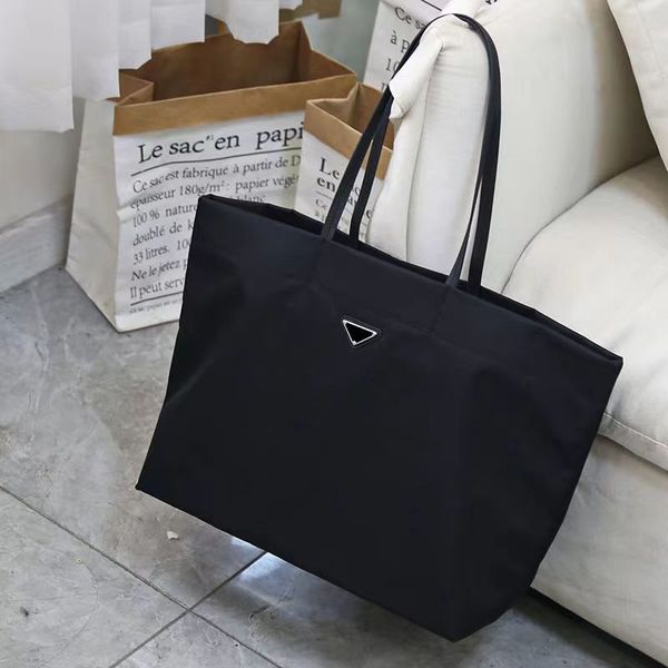 5a black nylon waterproof handbag tote bag for women luxury designers bag high capacity ladies casual shopping
5a black nylon waterproof handbag tote bag for women luxury designers bag high capacity ladies casual shopping