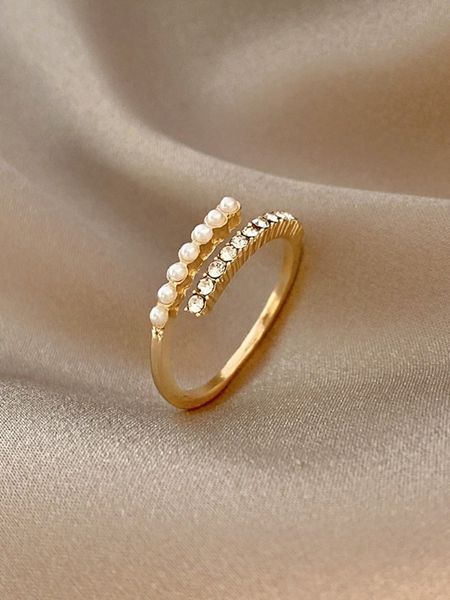 designer pearl ring stones women's fashion trend open index finger ring cold wind net red diamond ring light luxury and high feeling, Silver
designer pearl ring stones women's fashion trend open index finger ring cold wind net red diamond ring light luxury and high feeling, Silver