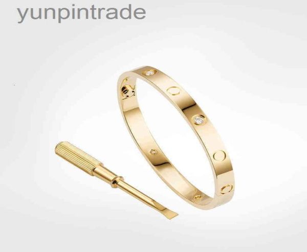 factory outlet carti er 1522 valentine039s day bangle bracelet women men 4cz titanium steel bracelets gold silver rose jewelry4917582
factory outlet carti er 1522 valentine039s day bangle bracelet women men 4cz titanium steel bracelets gold silver rose jewelry4917582