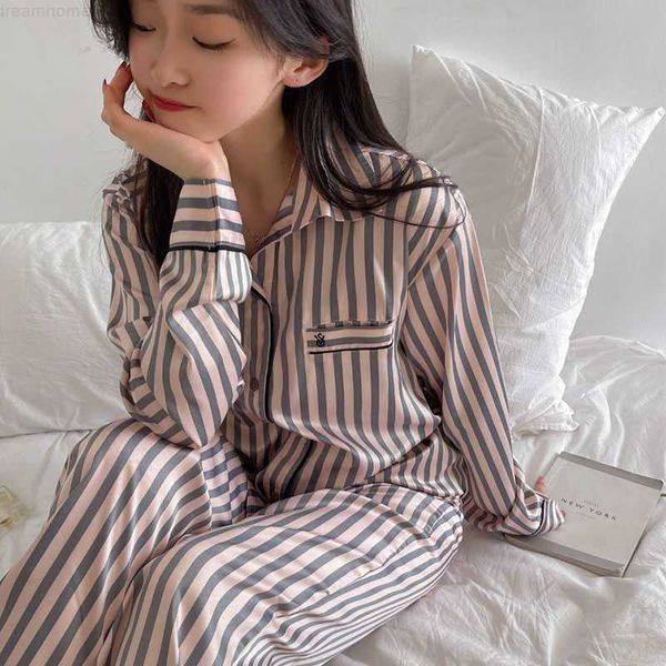 christmas women's pajamas 2 pieces pjs set satin silk sleepwear ladies autumn winter long home clothes night sleeping wear 0222
christmas women's pajamas 2 pieces pjs set satin silk sleepwear ladies autumn winter long home clothes night sleeping wear 0222
