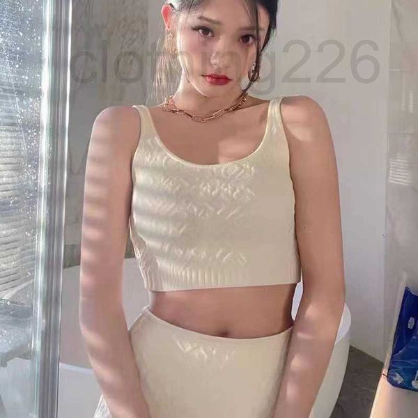 designer womens two piece dress full letters relief knitted vest es sets for women designer short skirts charm ladies slim two-pieces fxul, White
designer womens two piece dress full letters relief knitted vest es sets for women designer short skirts charm ladies slim two-pieces fxul, White