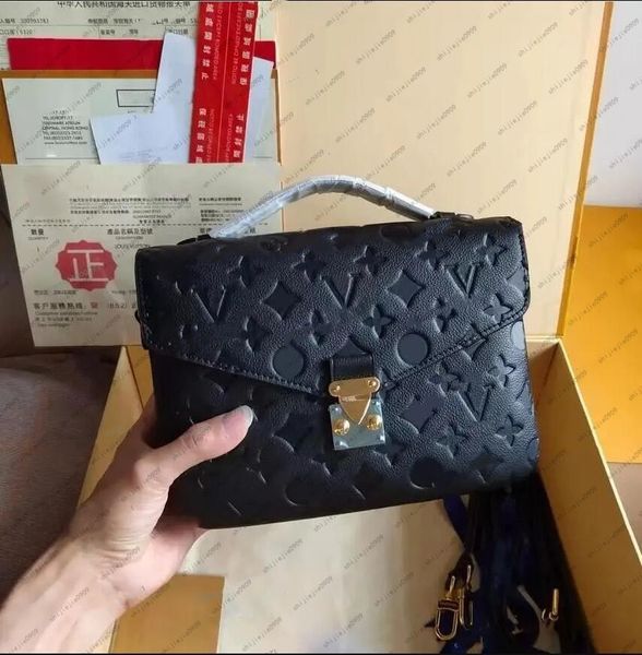 fashion women luxurys designers bags handbag women handbags lady messenger shoulder bag luxury louise purse vutton crossbody viuton bag
fashion women luxurys designers bags handbag women handbags lady messenger shoulder bag luxury louise purse vutton crossbody viuton bag