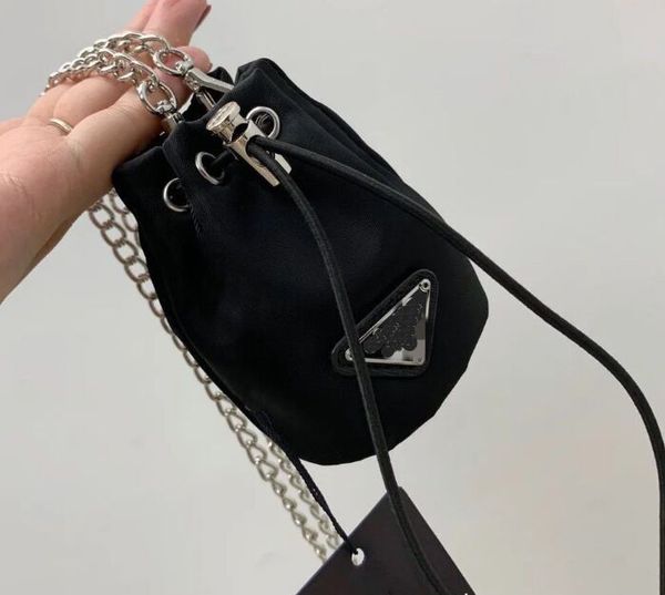 designer p wallets new drawstring bucket bag accessory bag women's keychain bag mini one shoulder crossbody bag p23021, Red;black
designer p wallets new drawstring bucket bag accessory bag women's keychain bag mini one shoulder crossbody bag p23021, Red;black