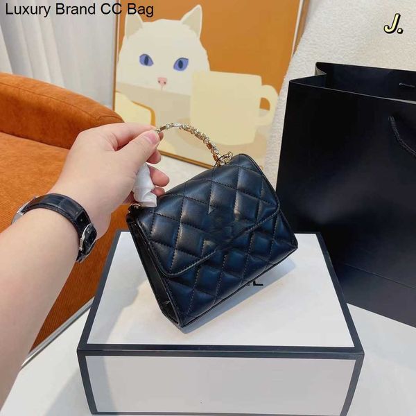 cc wallets 2022 new cc bag designer bag handbag handbags strap bags crossbody women fashion luxurys designe classic casual large capacity sm, Red;black
cc wallets 2022 new cc bag designer bag handbag handbags strap bags crossbody women fashion luxurys designe classic casual large capacity sm, Red;black