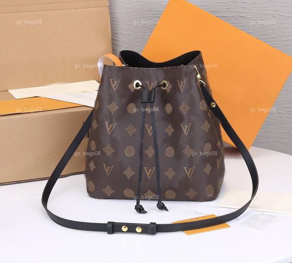 classic suction bucket bag fashion women shoulder bag leather shopping package with wallet the tote bag clutch handbag purse
classic suction bucket bag fashion women shoulder bag leather shopping package with wallet the tote bag clutch handbag purse