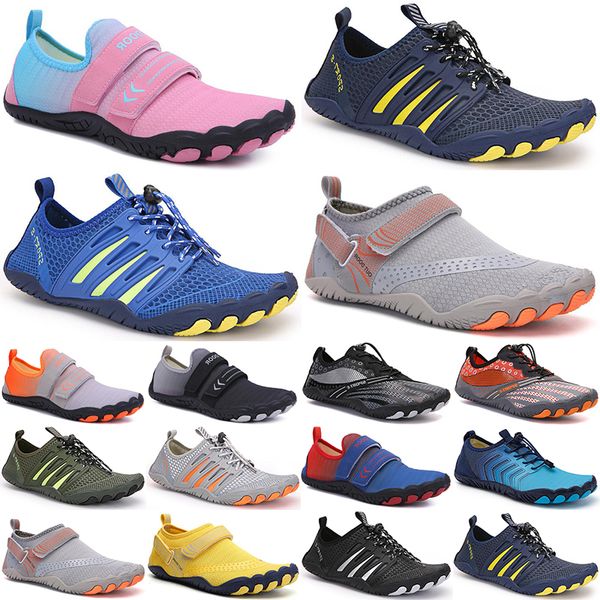 designer water shoes for mens womens men women black white pink trainers sports sneakers shoe running runners luxury color64 
designer water shoes for mens womens men women black white pink trainers sports sneakers shoe running runners luxury color64