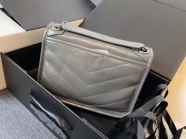 designer classic style colorful fashion bag women's genuine leather women's shoulder calfskin women's handbag women's me
designer classic style colorful fashion bag women's genuine leather women's shoulder calfskin women's handbag women's me