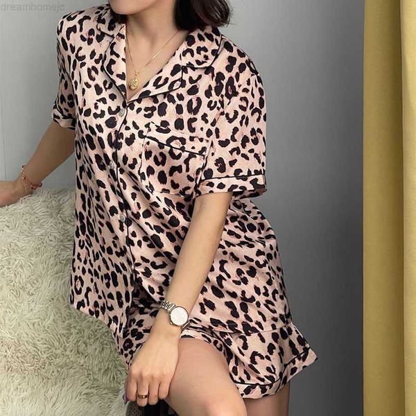 leopard print pajamas for women 2 pieces shorts set summer sleepwear pyjamas ladies satin silk home clothes night wear 0222
leopard print pajamas for women 2 pieces shorts set summer sleepwear pyjamas ladies satin silk home clothes night wear 0222