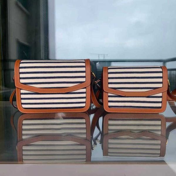 luxury designer bag vintage tofu bun bag shoulder bags square fringe messenger bags womens leather handbag crossbody bags lady purse 220804/
luxury designer bag vintage tofu bun bag shoulder bags square fringe messenger bags womens leather handbag crossbody bags lady purse 220804/