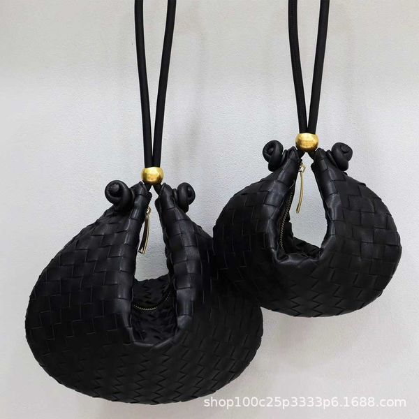 bottegaa venetas armpit turn same bags shoulder designer bag 2023 family crescent ball woven handbag 2m6q bjdm
bottegaa venetas armpit turn same bags shoulder designer bag 2023 family crescent ball woven handbag 2m6q bjdm