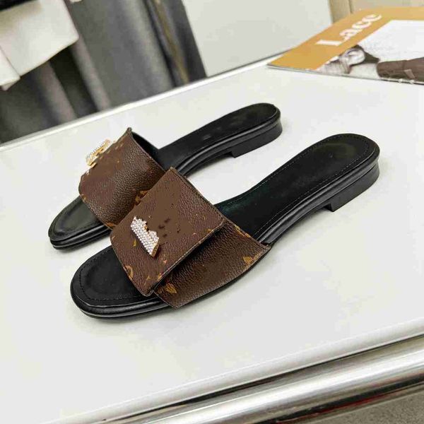 designers pool pillow mules women sandals sunset flat louiseity comfort mules padded front strap slippers viutonity fashionable easy-to-wear, Black
designers pool pillow mules women sandals sunset flat louiseity comfort mules padded front strap slippers viutonity fashionable easy-to-wear, Black