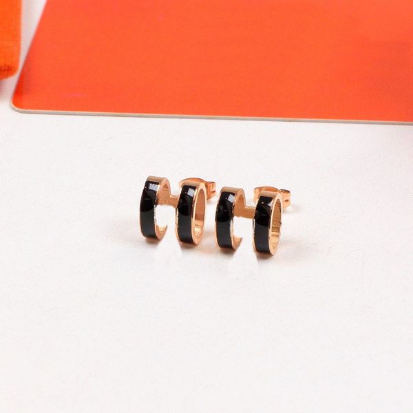 fashion jewelry stud earrings for women clover earring h letter earrings heart pearl earrings designer for women vivian westwood pearl orecc, Golden;silver
fashion jewelry stud earrings for women clover earring h letter earrings heart pearl earrings designer for women vivian westwood pearl orecc, Golden;silver