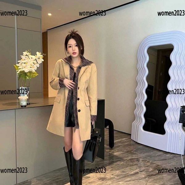 women trench coats lady outerwear long fake two piece jacket size s-l letter print fashion design 2023 new products feb15, Tan;black
women trench coats lady outerwear long fake two piece jacket size s-l letter print fashion design 2023 new products feb15, Tan;black