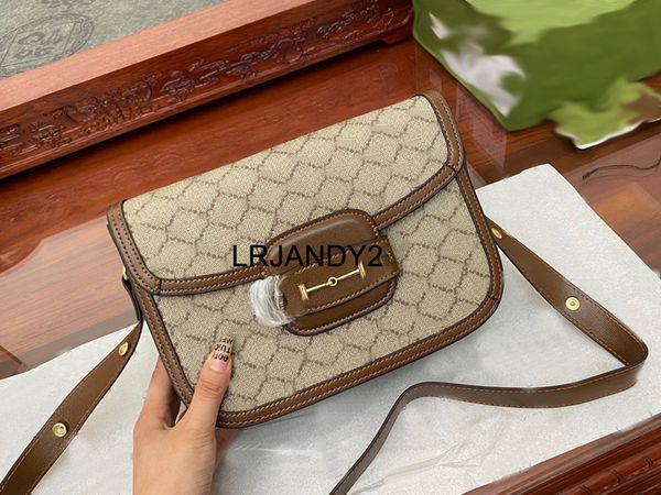 designers women shoulder bag designer messenger handbag toiletry pouch man luxury bags men handbags crossbody tote business purse
designers women shoulder bag designer messenger handbag toiletry pouch man luxury bags men handbags crossbody tote business purse
