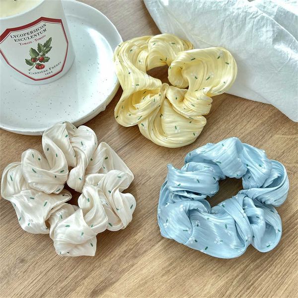 hair clips barrettes fashion new korean clouds satin large hair scrunchies maidenly floral macaroncoloured elastic hair scrunchies hair acce, Golden;silver
hair clips barrettes fashion new korean clouds satin large hair scrunchies maidenly floral macaroncoloured elastic hair scrunchies hair acce, Golden;silver
