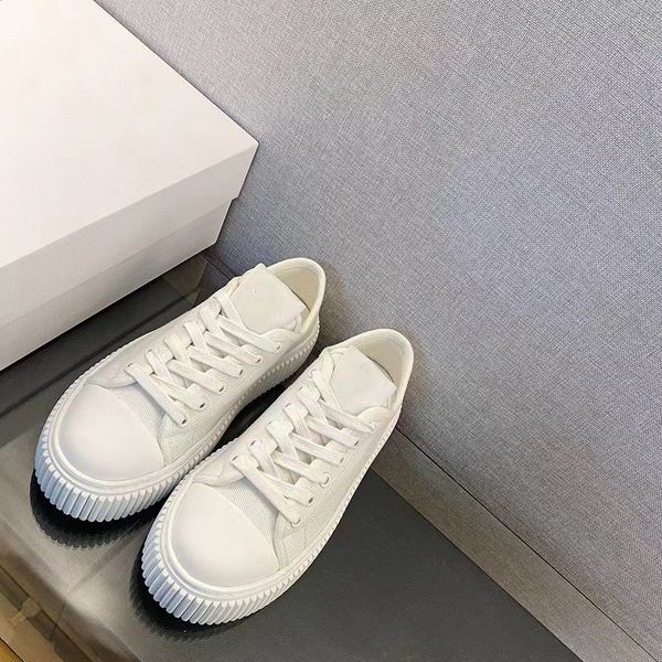 2023 new women's canvas lace-up casual shoes thick soles small white slippers shoes rubber soles, Black
2023 new women's canvas lace-up casual shoes thick soles small white slippers shoes rubber soles, Black