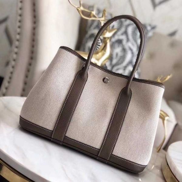 original designer h garden famous handbag herms s golden classic first layer cowhide with canvas h home 36 large capacity tote shopping comp
original designer h garden famous handbag herms s golden classic first layer cowhide with canvas h home 36 large capacity tote shopping comp