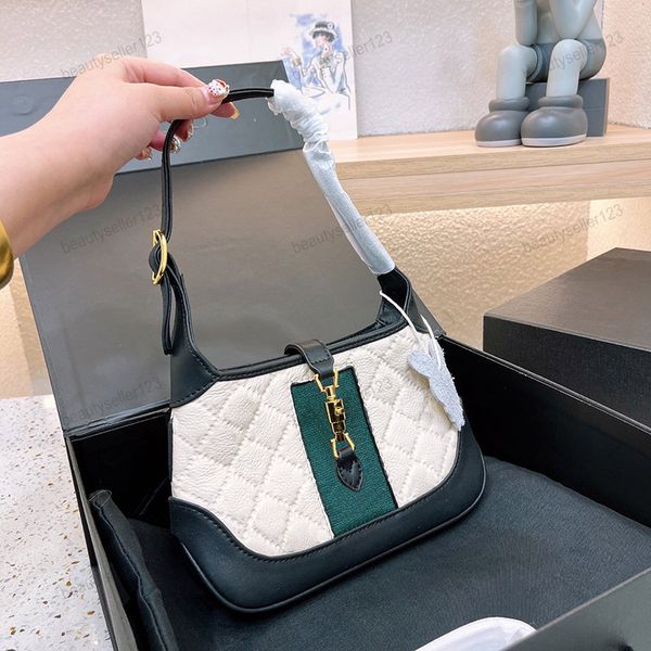 Women Designers Luxurys Shoulder Bag High Quality Leather Classic Brand Underarm Hobo Bags hobo Wallet TOTES Handbags Purses, Black
Women Designers Luxurys Shoulder Bag High Quality Leather Classic Brand Underarm Hobo Bags hobo Wallet TOTES Handbags Purses, Black