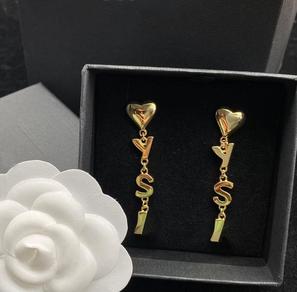 fashion party jewelry letter dangle earrings stud heart aretes orecchini gorgeous 18k gold plated for women ladies wedding gift, Golden;silver
fashion party jewelry letter dangle earrings stud heart aretes orecchini gorgeous 18k gold plated for women ladies wedding gift, Golden;silver