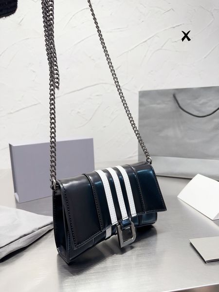 family fashion paris bag co-branding hourglass handbags hardware b leather shoulder bag designer flip three-way cross body bag purse women&#
family fashion paris bag co-branding hourglass handbags hardware b leather shoulder bag designer flip three-way cross body bag purse women&#