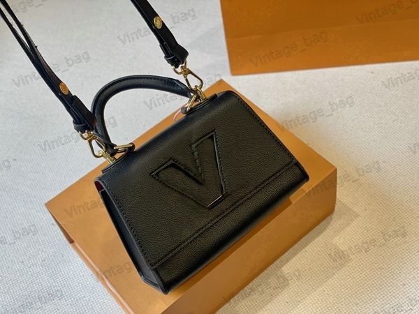 twist one handle bb women handbag lock flap bag shoulder crossbody handle bags designer taurillon leather clutch m59090 m59091 m59285
twist one handle bb women handbag lock flap bag shoulder crossbody handle bags designer taurillon leather clutch m59090 m59091 m59285