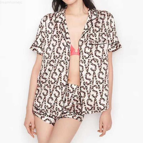 cute fashion pajamas for women letters 2 pieces shorts set pyjamas sleepwear female short summer home suit night wear 2023 0222
cute fashion pajamas for women letters 2 pieces shorts set pyjamas sleepwear female short summer home suit night wear 2023 0222