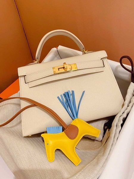 55%off new luxury fashion bags generation cyber red mini leather shoulder bag ladies shoulder handbags designer bags purse
55%off new luxury fashion bags generation cyber red mini leather shoulder bag ladies shoulder handbags designer bags purse