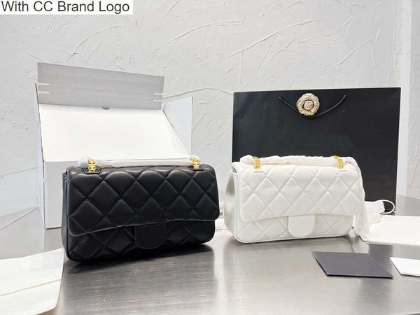 luxury cc shoulder bags women's bag lambskin cf handbag fashion imported hardware chain diamond lattice letter black and white flip cov
luxury cc shoulder bags women's bag lambskin cf handbag fashion imported hardware chain diamond lattice letter black and white flip cov