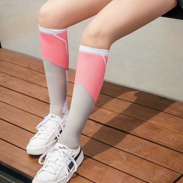 5pc socks hosiery professional sports socks autumn breathable stockings running fitness stockings muscle can compress pressure thin leg calf, Black;white
5pc socks hosiery professional sports socks autumn breathable stockings running fitness stockings muscle can compress pressure thin leg calf, Black;white