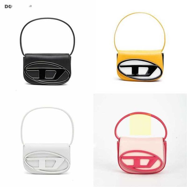 women designer saddle shoulder bag borsa cute yellow black pink white sac femme d flap crossbody brand handle tote
women designer saddle shoulder bag borsa cute yellow black pink white sac femme d flap crossbody brand handle tote