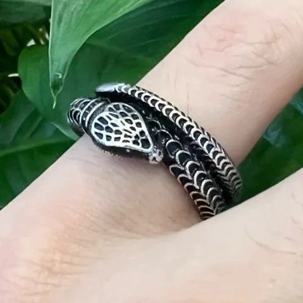 rings for mens women designer snake pattern ring fashion metal daisy ring with letters jewelry, Silver
rings for mens women designer snake pattern ring fashion metal daisy ring with letters jewelry, Silver