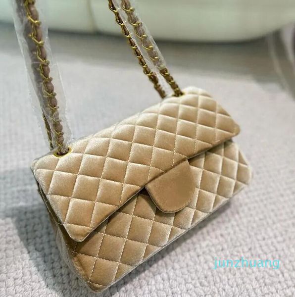 cc bag velvet designer shoulder bag classic plaid flap handbag gold chain leather double letter solid 3434 buckle square stripe lady messeng
cc bag velvet designer shoulder bag classic plaid flap handbag gold chain leather double letter solid 3434 buckle square stripe lady messeng