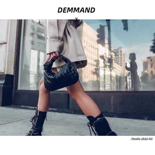 armpit candy jodie hand-held bag female venetas knotted 2023 bottegas bags leather mini designer woven cloud hdn7 aad1
armpit candy jodie hand-held bag female venetas knotted 2023 bottegas bags leather mini designer woven cloud hdn7 aad1