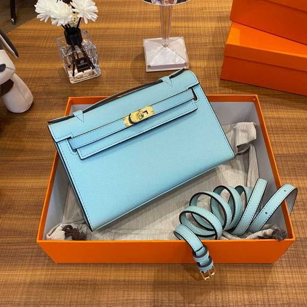 60%off new luxury fashion bags women's mini portable leather women's bag ladies shoulder handbags designer bags purse
60%off new luxury fashion bags women's mini portable leather women's bag ladies shoulder handbags designer bags purse