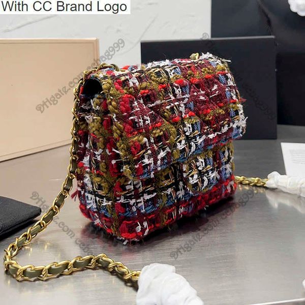 cc shoulder bags flap mini square designer shoulder bags multi-colore wool stitching embroidery crossbody handbags gold-tone metal hardware 
cc shoulder bags flap mini square designer shoulder bags multi-colore wool stitching embroidery crossbody handbags gold-tone metal hardware