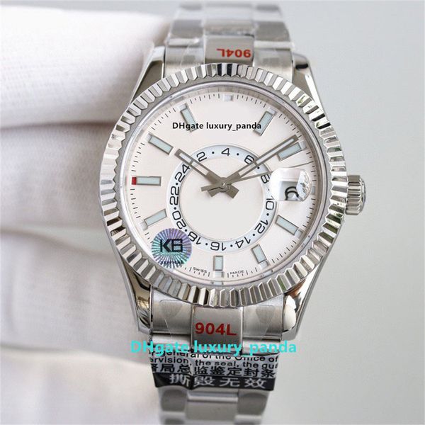 men's watch luxury automatic watch 42mm silvery gold 2813 movement 904l sapphire waterproof ceramic luminous fashion watches, Slivery;brown
men's watch luxury automatic watch 42mm silvery gold 2813 movement 904l sapphire waterproof ceramic luminous fashion watches, Slivery;brown