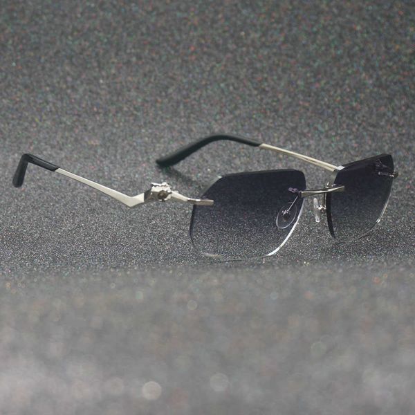 luxury sunglasses for men and women new designer sun glasses frame decoration accessories fashion eyewear new fashion factory sun glasses 70, White;black
luxury sunglasses for men and women new designer sun glasses frame decoration accessories fashion eyewear new fashion factory sun glasses 70, White;black