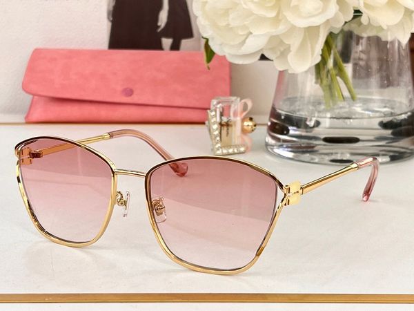 luxury designer sunglasses for women ladies sunglasses for lady retro eyewear aesthetic sun glasses glacier eyeglasses fashion funky sunwear, White;black
luxury designer sunglasses for women ladies sunglasses for lady retro eyewear aesthetic sun glasses glacier eyeglasses fashion funky sunwear, White;black