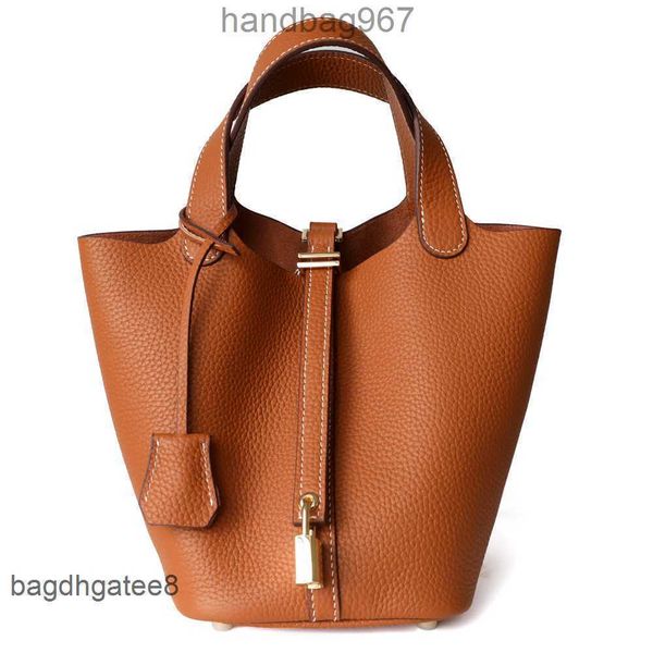 2023 classic handbags fashion basket 18cm picotin locks bag hermee designer bags tote layer kraft vegetable women's leather bucket hand
2023 classic handbags fashion basket 18cm picotin locks bag hermee designer bags tote layer kraft vegetable women's leather bucket hand